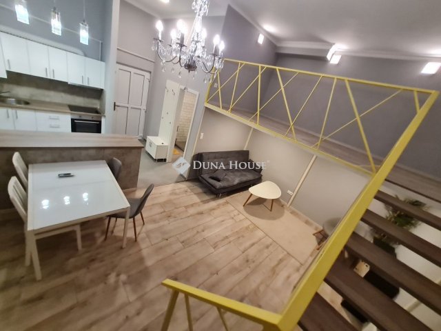 Eladó téglalakás, Budapesten, V. kerületben 78.9 M Ft, 2 szobás