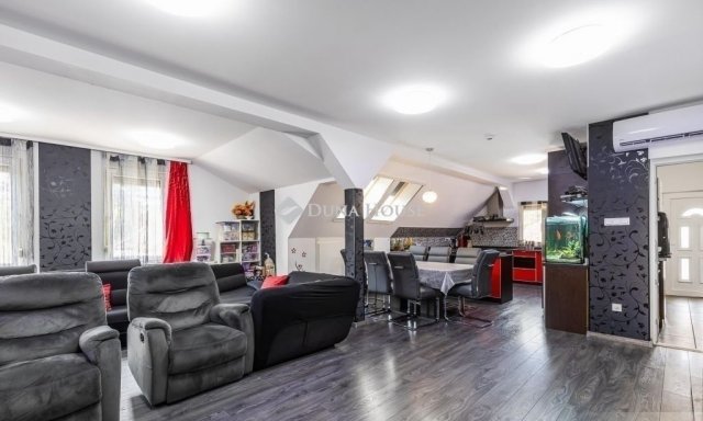 Eladó családi ház, Gyömrőn 189 M Ft, 16 szobás