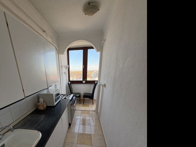 Eladó téglalakás, Nyíregyházán 34.9 M Ft, 1+1 szobás