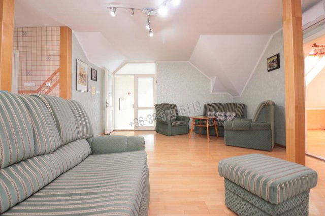 Eladó téglalakás, Orosházán 35 M Ft, 2 szobás