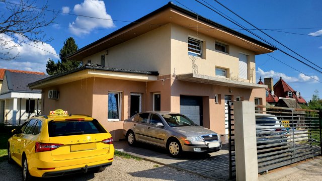 Eladó családi ház, Érden, Szövő utcában 126 M Ft, 4 szobás