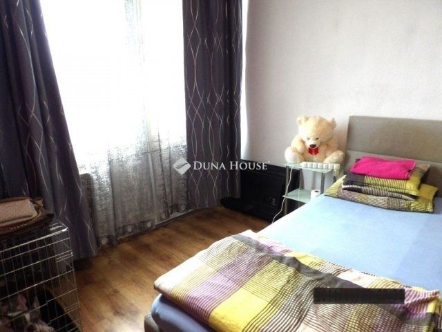 Eladó panellakás, Érden 58.8 M Ft, 2 szobás