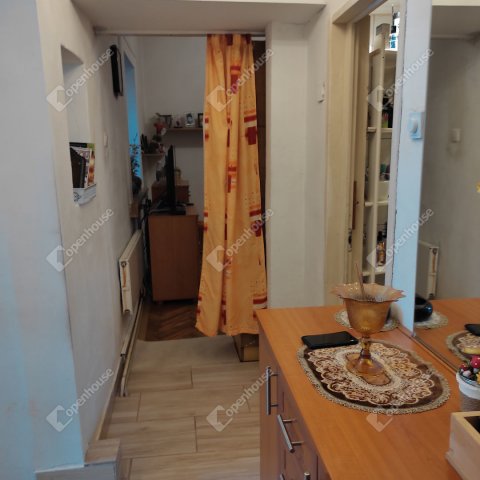 Eladó családi ház, Ugodon 29.9 M Ft, 2 szobás