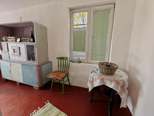 Eladó mezogazdasagi ingatlan, Esztergomban 29.99 M Ft, 2+1 szobás