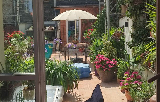 Eladó téglalakás, Budapesten, VI. kerületben, Rózsa utcában