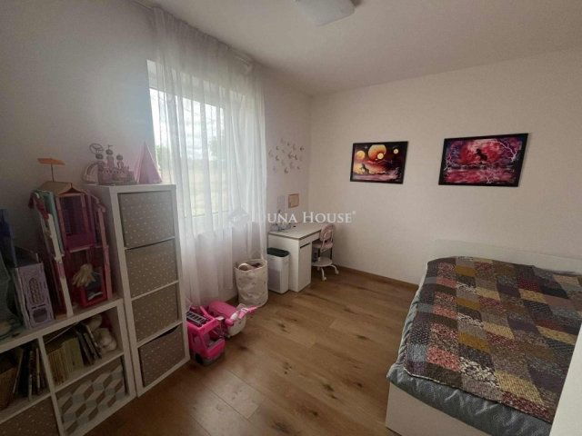 Eladó családi ház, Inárcson 129 M Ft, 5 szobás