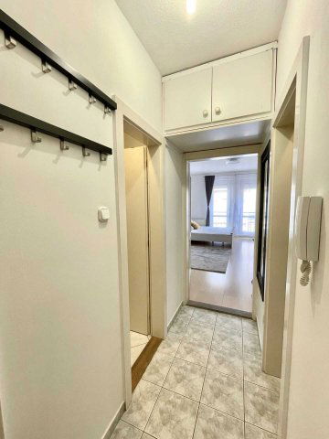 Kiadó téglalakás, albérlet, VII. kerületben, Rózsa utcában