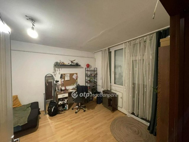 Eladó téglalakás, Budapesten, XXI. kerületben 65 M Ft, 2 szobás