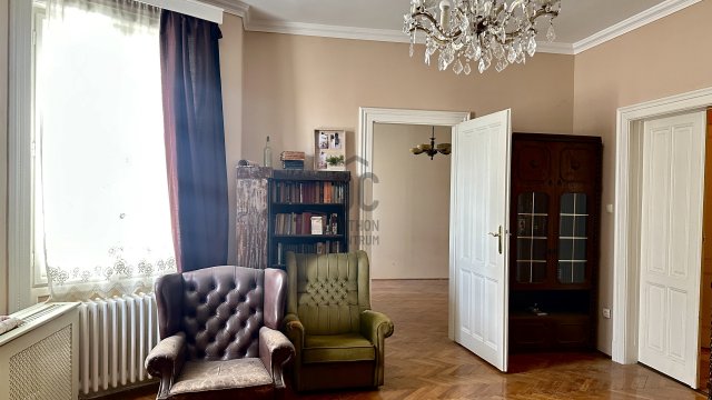 Eladó téglalakás, Debrecenben 93.7 M Ft, 4 szobás