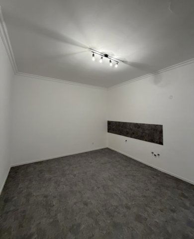 Eladó téglalakás, Budapesten, VII. kerületben, Klauzál utcában