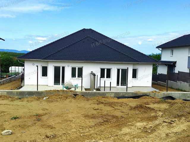 Eladó ikerház, Őrbottyánban 97.5 M Ft, 4 szobás