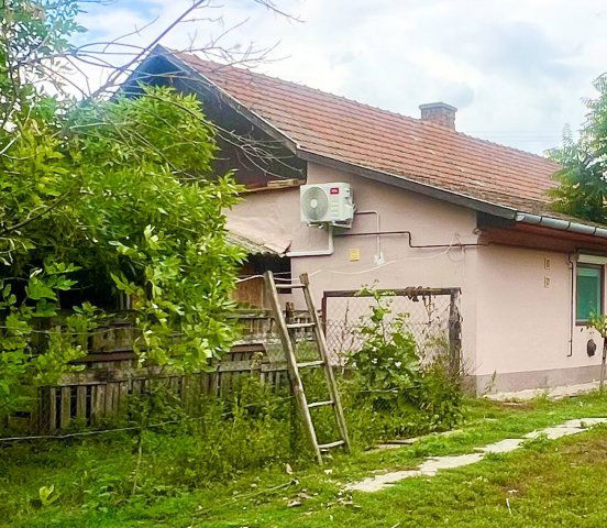 Eladó családi ház, Dévaványán 8.5 M Ft, 2 szobás