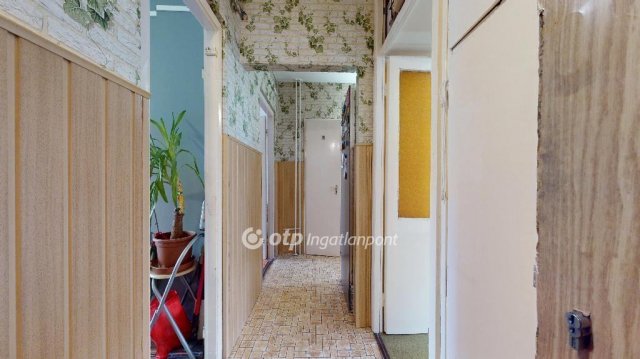 Eladó panellakás, Miskolcon 28.9 M Ft, 2+1 szobás