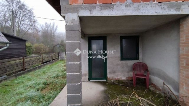 Eladó mezogazdasagi ingatlan, Pécelen 22 M Ft, 2 szobás