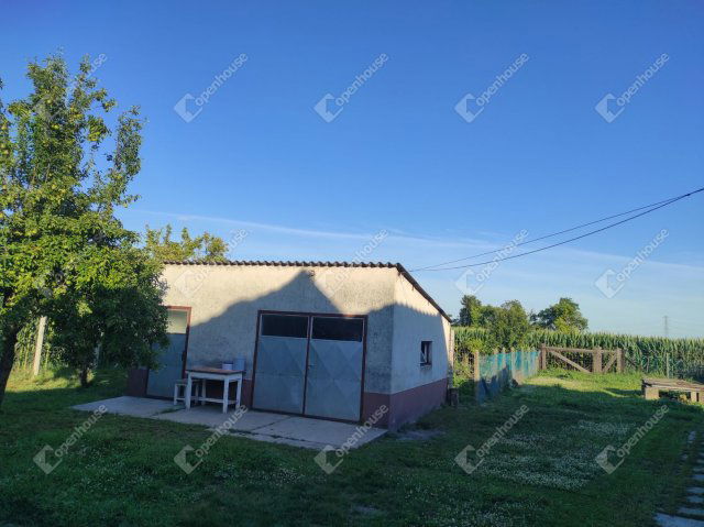 Eladó családi ház, Tárkányban 22.9 M Ft, 2 szobás
