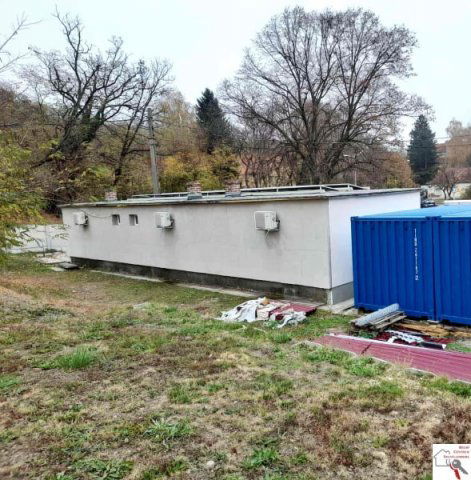 Eladó ipari ingatlan, Pécsett 78 M Ft / költözzbe.hu