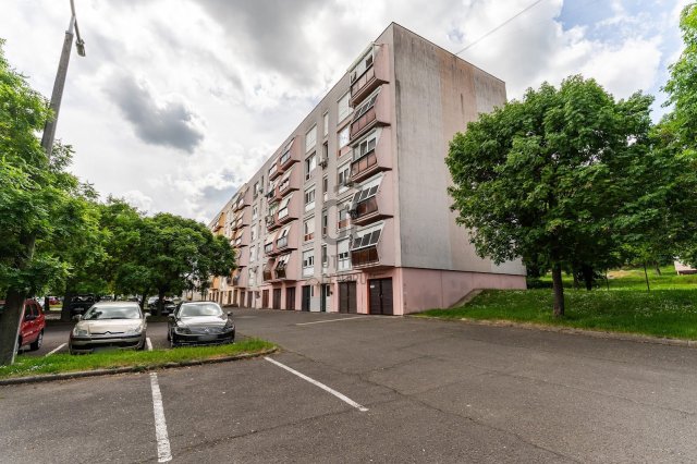 Eladó panellakás, Szekszárdon, Béri Balogh Ádám utcában