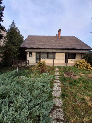 Eladó családi ház, Győrött 125.9 M Ft, 5 szobás