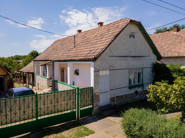 Eladó családi ház, Érsekvadkerten 19.9 M Ft, 3 szobás