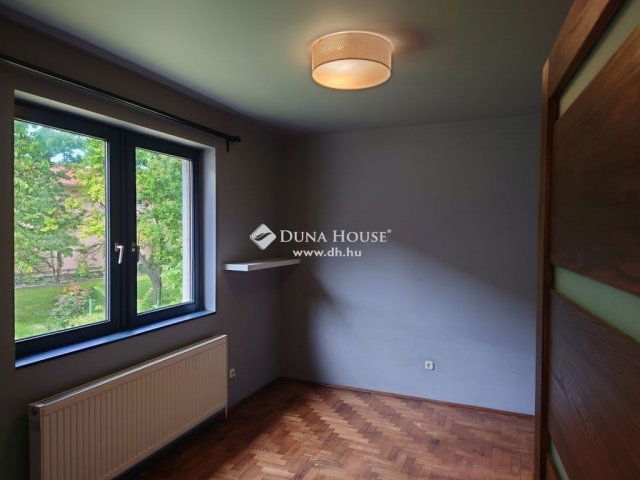 Eladó családi ház, Dunakeszin 134.9 M Ft, 4 szobás