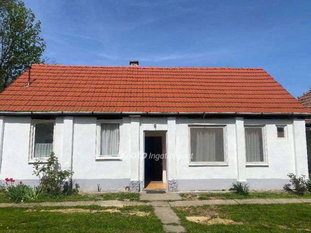 Eladó családi ház, Drégelypalánkon 15 M Ft, 2 szobás