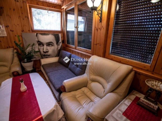 Eladó családi ház, Érden 169 M Ft, 3+4 szobás