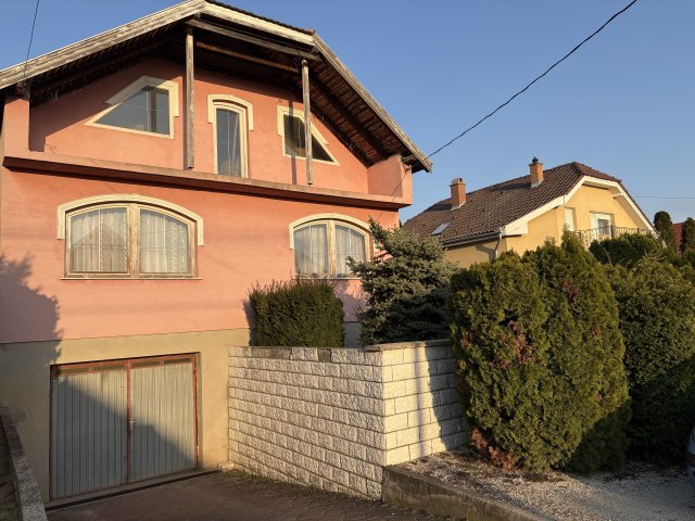 Eladó családi ház, Csolnokon, Leányvári utcában 74.9 M Ft