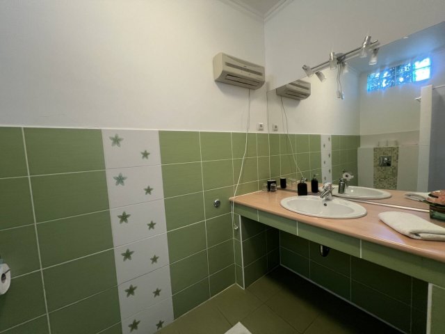 Eladó nyaraló, Gyulán 74.8 M Ft, 3 szobás / költözzbe.hu