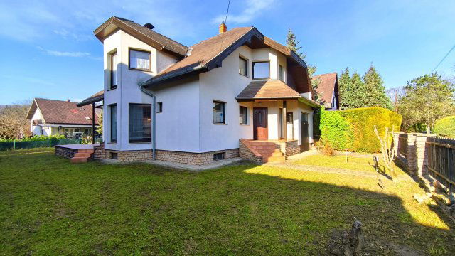 Eladó családi ház, Kőszegen 89.9 M Ft, 5 szobás