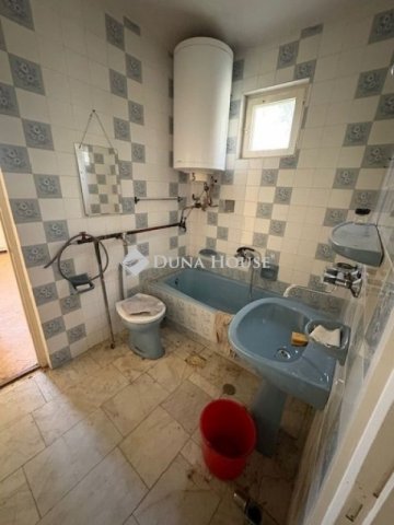 Eladó családi ház, Budapesten, XXII. kerületben 49.5 M Ft