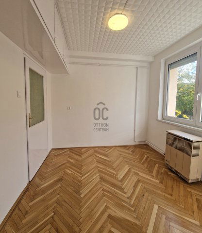 Eladó téglalakás, Budapesten, XIV. kerületben, Uzsoki utcában