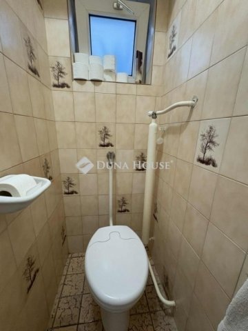 Eladó családi ház, Dabason 119.9 M Ft, 4 szobás