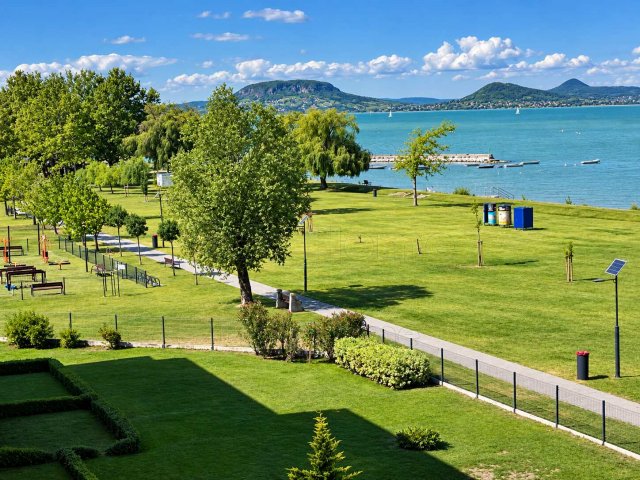 Eladó téglalakás, Balatonlelleén 145 M Ft, 3 szobás