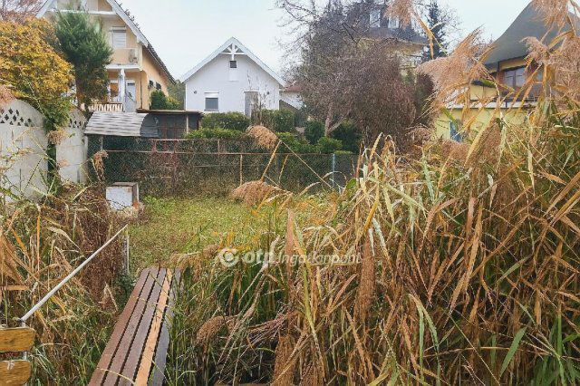 Eladó családi ház, Szigetszentmiklóson 89.5 M Ft, 2+1 szobás