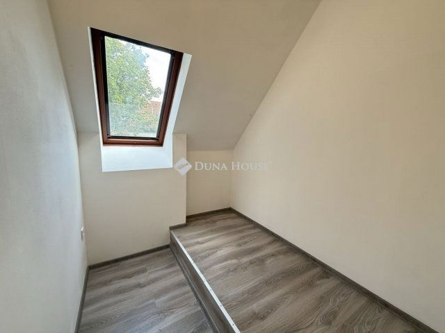 Eladó téglalakás, Budapesten, XIX. kerületben 77.9 M Ft