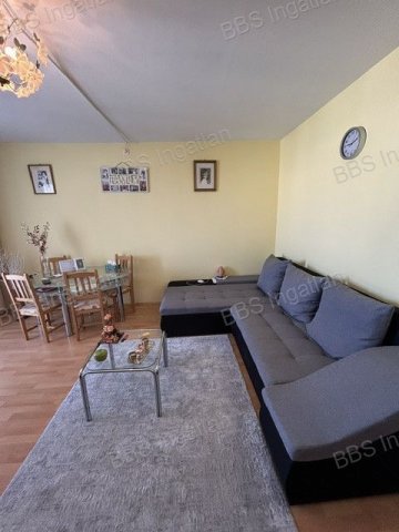 Eladó panellakás, Veszprémben 44.9 M Ft, 2 szobás