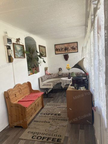 Eladó családi ház, Kőteleken 9.99 M Ft, 2 szobás