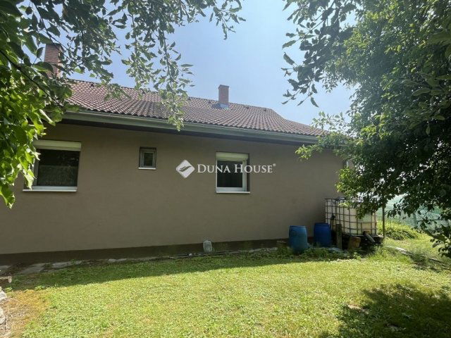 Eladó családi ház, Szentgotthárdon 49.6 M Ft, 4 szobás