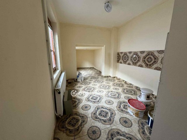 Eladó családi ház, Tolnán 32.5 M Ft, 3 szobás