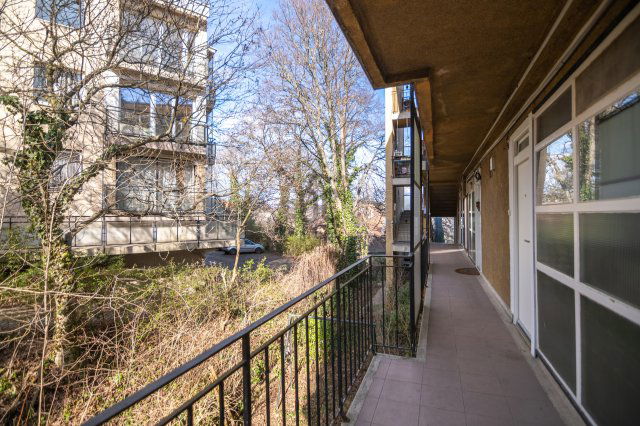 Eladó téglalakás, Budapesten, XII. kerületben 120 M Ft, 2 szobás