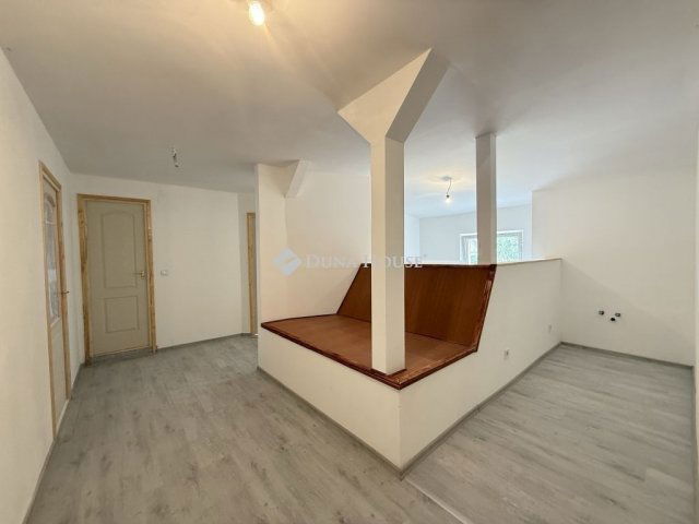 Eladó téglalakás, Budapesten, XIX. kerületben 77.9 M Ft