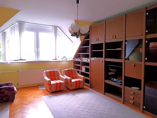 Kiadó téglalakás, albérlet, Debrecenben 180 E Ft / hó, 2 szobás