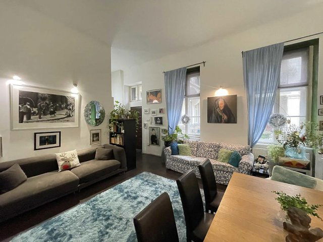 Eladó téglalakás, Budapesten, VI. kerületben, Ó utcában