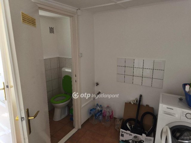 Eladó családi ház, Dévaványán 26 M Ft, 2 szobás