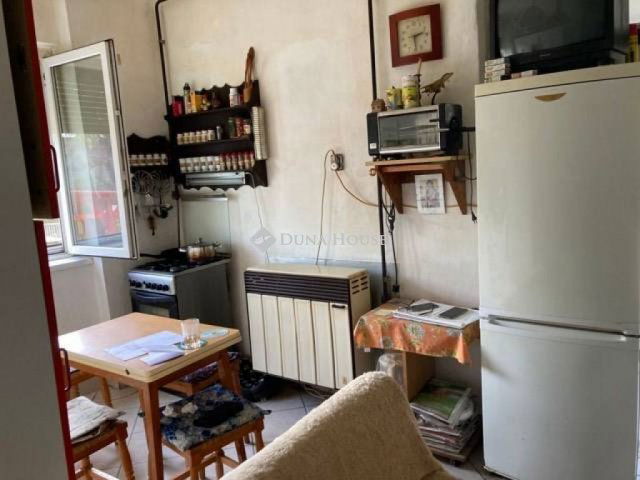 Eladó családi ház, Pécsett, Mezsgye dűlőn 16.999 M Ft