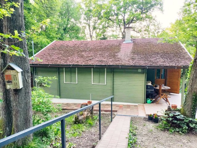 Eladó nyaraló, Kismaroson 85 M Ft, 3 szobás