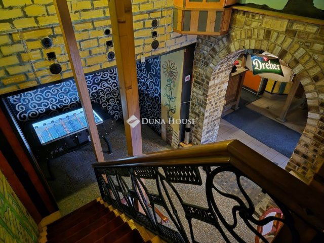 Eladó üzlethelyiség, Budapesten, III. kerületben 48 M Ft