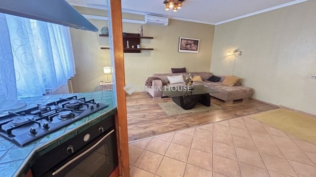 Eladó panellakás, Budapesten, III. kerületben 96.9 M Ft, 3 szobás