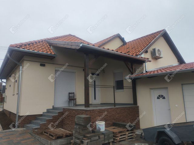 Eladó családi ház, Becsehelyen 75 M Ft, 3 szobás