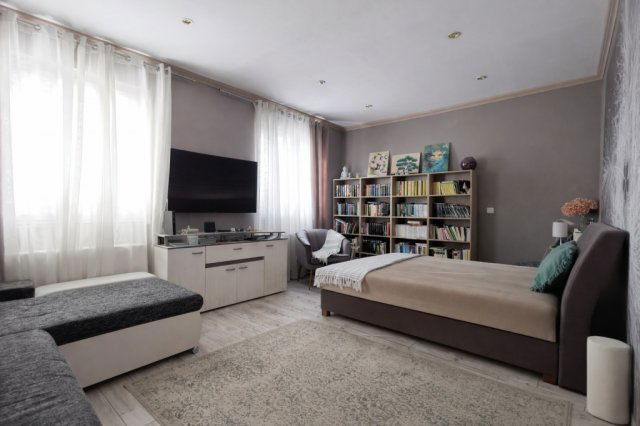 Eladó családi ház, Sárszentmihályon 155 M Ft, 6 szobás